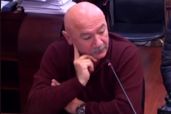 vasil-maRlaferiZe-mimdinareobs-spekulacia-gnebavT-politikuri-daarqviT-gnebavT-miznobrivi-gnebavT-SarvalCaxdili---spekulacia-sadac-yvelas-Tavisi-miznebi-aqvs