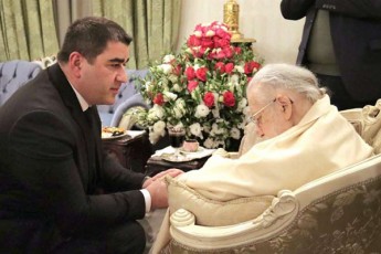 Salva-papuaSvili-vulocav-uwmindessa-da-unetares-ilia-meores-dabadebis-dRes-ilia-meoris-amagi-fasdaudebelia-qarTuli-sulierebis-ganmtkicebasa-da-erovnuli-TviTSegnebis-gaRvivebaSi