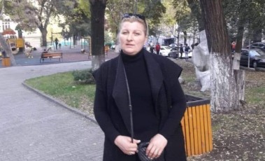 nacionaluri-moZraobis-yofili-wevri-maia-kukava-deputat-ana-wiTliZes-SeuracxyofaSi-adanaSaulebs