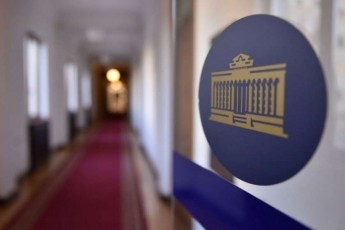 samTavrobo-programa-da-ministrTa-kabinetis-Semadgenloba-parlamentis-biuros-waredgina