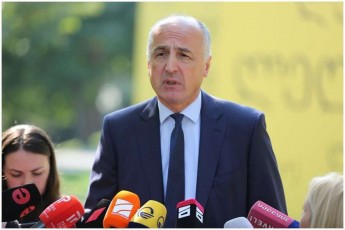 badri-jafariZe-komitetebSi-sesiebze-yvelgan-sadac-lelo-monawileobas-miiRebs-mxars-davuWerT-nebismier-iniciativas-romelic-emsaxureba-9-rekomendaciis-Sesrulebas-magram-ar-miviRebT-monawileobas-procesis-imitaciaSi