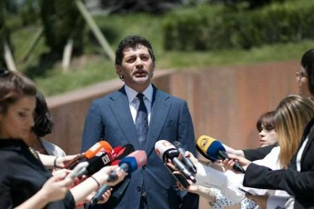 kaxa-kalaZe-opoziciaze-veravin-gabedavs-qveyanaSi-areulobis-Semotanas-dapirispirebas-da-sisxlisRvras