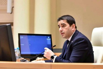 Salva-papuaSvili-opozicias-iciT-aeroporti-iciT-bileTi-rogor-aiRoT-Tu-gindaT-Tavganwirva-iciT-rogor-CaxvideT-iq-sadac-SegiZliaT-Tqveni-gmiroba-daadasturoT---xalxis-xarjze-gmirobas-Tavi-daanebeT