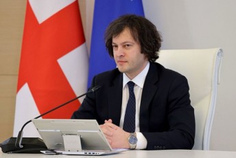 irakli-kobaxiZe-saqarTvelos-xelisufleba-simSvides-da-stabilurobas-efeqtiani-politikiT-inarCunebs