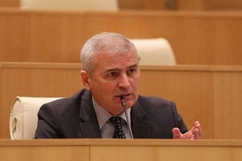 movuwodeb-opozicias-gabedeT-da-daikaveT-erovnuli-pozicia-movawesrigoT-Cveni-momavali-Taobis-cxovreba-da-rac-gabeda-inglisis-premierma-gabedos-qarTulma-opoziciamac