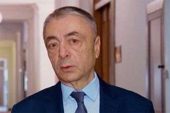 Tengiz-SarmanaSvili-arasamTavroboebi-da-opozicia-aqtiurad-uWerdnen-mxars-konstituciaSi-Canaweris-gakeTebas-rom-erTnairsqesianTa-qorwinebis-nacvlad-daSvebuli-yofiliyo-samoqalaqo-partnioroba