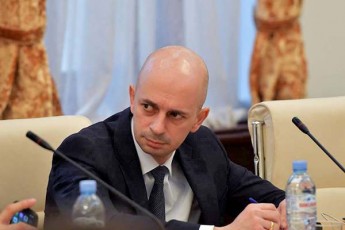 giorgi-miqautaZe-gveubnebian-rom-vetingis-sistema-gamocdili-modelia-evropaSi-Tumca-Zalian-cudi-gamocdileba-aqvT-im-qveynebs-romlebmac-es-sistema-gaiares