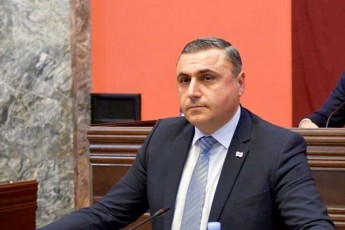 daviT-maTikaSviliartareadan-vismenT-nacmoZraobis-mexotbe-fsevdo-inteligenciis-demagogias---kargad-Cans-xazaraZis-pirdapiri-bma-nacmoZraobasTan-rac-sinamdvileSi-erTi-subieqtia