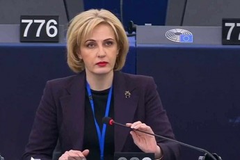 eka-sefaSvili-saakaSvilis-gaTavisufleba-globaluri-omis-partiis-interesSia---Tu-dainaxaven-rom-mas-areulobis-resursi-aqvs-zurabiSvils-Seawyalebineben