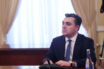 ilia-darCiaSvili-rogorc-qarTuli-ise-azerbaijanuli-mxare-dainteresebulia-arsebuli-urTierTobebi-kidev-ufro-gaRrmavdes-gaZlierdes
