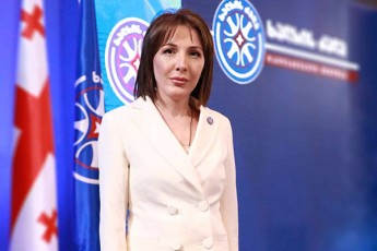 lgbt-propagandis-akrZalvasTan-dakavSirebiT-dakveTaa-gamoyenebul-iqnes-nacadi-meTodi-opoziciurma-partiebma-ramdenime-arasamTavrobosTan-erTad-ukve-miiRes-mesijebi-axlac-axalgazrdebis-gamoyeneba-igegmeba