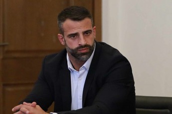 daviT-kaWarava-partia-xalxis-Zalis-dafuZnebaze-globaluri-omis-partiis-survili-iyo-saqarTvelos-omSi-CarTva-da-meore-frontis-gaxsna-rasac-Cven-SevewinaaRmdegeT-sazogadoebisTvis-simarTlis-TqmiT