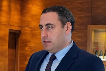 giorgi-vaSaZe-qarTuli-ocnebis-didi-tyuilis-gamo-SokSia-mTlianad-evronestis-delegacia---samarcxvinoa-roca-ase-iqceva-ocnebis-delegacia