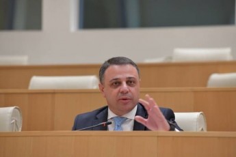 12-wlis-ganmavlobaSi-strasburgis-sasamarTloSi-ar-aris-arc-erTi-gasaCivrebuli-saqme-romelic-exeba-politikur-devnas-policiis-mxridan-uflebis-gadametebas-adamianis-Rirsebis-Selaxvas-da-kanonierebis-darRvevas