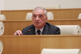 giorgi-volski-opoziciaze-darbazSi-rogor-Semodian-rodesac-policiazea-laparaki