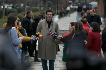 kaxa-kalaZe-yazbegisken-mimaval-gzas-ruseTisken-mimaval-gzad-fuTavT---Cemi-Txovna-iqneba-Tqven-Zveli-gziT-iaroT
