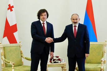 nikol-faSiniani-saqarTvelos-premier-ministrTan-Sexvedrisas-SevTanxmdiT-rom-ekonomikur-savaWro-da-kulturul-urTierTobebs-ganvaviTarebT