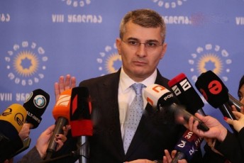 saparlamento-umravlesoba-mdidari-enjeoebi-2020-21-wlebSi-ara-mxolod-revoluciuri-scenaris-epicentrSi-idgnen-aramed-maT-misi-mTavari-iniciatoris-funqciac-ki-itvirTes