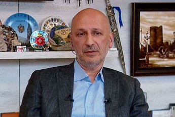 zaza-vaSaymaZe-adigenSi-muslim-TemTan-molaparakebebis-procesSi-CarTuli-iyo-politikurad-angaJirebuli-pirovneba-tariel-nakaiZe-winasaarCevno-periodSi-am-Temis-gaaqtiureba-bevr-rameze-metyvelebs
