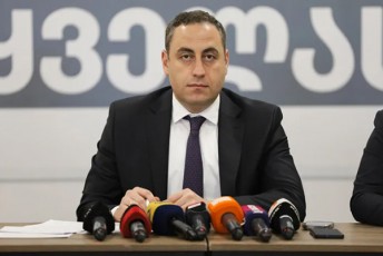 giorgi-vaSaZe-evrokavSiris-karis-daketva-mousavleT-WaobSi-Caketvas-niSnavs---erTianobiT-unda-vaCvenoT-mkafio-pozicia-im-adamianebs-romlebmac-gadawyvites-rom-uRalaton-samSoblos-xalxs-erovnuli-interesebs
