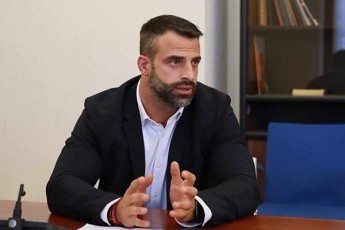 daviT-kaWarava-qveyanaSi-Savi-fuli-didi-raodenobiT-Semodis-da-antisaxelmwifoebriv-qmedebebs-xmardeba-rac-unda-gamoaSkaravdes