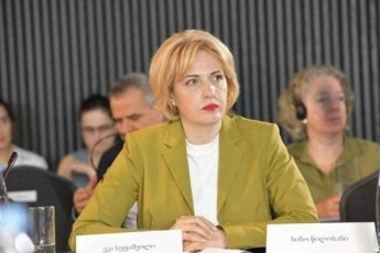 eka-sefaSvili-wina-elCs-daJinebiT-vTxovdiT-punqtobrivad-Camoewera-Tu-raSi-daixarja-amerikidan-wamosuli-Tanxebi-zustad-analogiuri-SekiTxva-maqvs-qalbaton-daniganTan