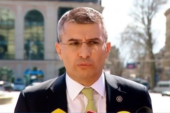 mamuka-mdinaraZe-rogorc-Cans-donor-organizaciebs-da-ara-qveynebs-uCndebaT-SiSi-rom-maT-mier-gakeTebul-karg-saqmeebTan-erTad-gaiSifreba-Savi-fulis-sxvadasxva-gza-wyaroc-da-miznobriobac