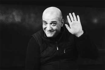 rusTavelis-Teatris-msaxiobi-zuka-papuaSvili-roca-marTla-sisxliani-reJimi-iyo-maSin-scenidan-ki-ara-scenis-qvemodanac-ar-gagvigia-imaTi-xma-vinc-dRes-mgznebare-lozungebs-gahyviris