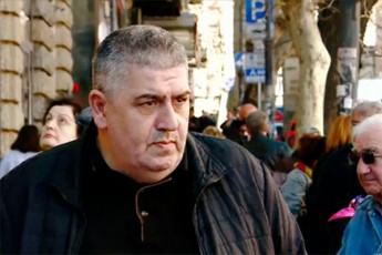 Tornike-molaSvili-prezidentze-im-policielebs-dazaralebul-xalxs-ra-pasuxs-scems-eWvi-ar-mepareba-rom-mixeil-saakaSvilsac-Seiwyalebs-Tavs-ukve-veRar-akontrolebs