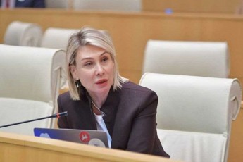 nino-wilosani-Tarjimnis-mier-olaf-Solcis-frazis-interpretirebaze-germaniasTan-TanamSromlobas-da-partniorobas-verc-erTi-da-verc-ori-adamianis-Zalisxmeva-ver-gaabaTilebs