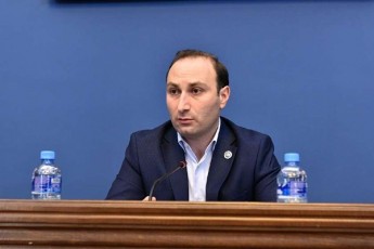 anri-oxanaSvili-opozicias-gsurT-diskusiis-CaSla-da-amis-saSualebas-ar-mogcemT---mesmis-rom-rTulia-simarTlis-mosmena-magram-mogiwevT