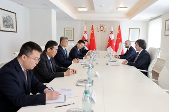 premier-ministri-CineTis-saxalxo-respublikis-delegacias-Sexvda