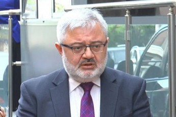 daviT-usufaSvili-roca-elCebs-raime-saqme-aqvT-isini-sagareo-saqmeTa-ministrs-xvdebian-premierTan-Sexvedra-ki-niSnavs-umaRles-doneze-aweul-protests-rom-saerTaSoriso-sazogadoeba-kobaxiZis-gamoxtomebs-Wkua-aswavlos-elCebs-ar-Seepueba