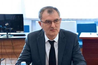sozar-subari-amerikuli-FARA-sa-da-franguli-kanonproeqtis-pirdapiri-samizne-arian-arasamTavrobo-organizaciebic-lobistebic-mediac-da-es-yvelaferi-erT-paketSia