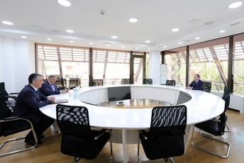 irakli-RaribaSvili-saqarTveloSi-azerbaijanis-sagangebo-da-sruluflebian-elCs-faig-gulievs-Sexvda