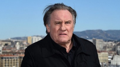 bibisis-cnobiT-frangi-msaxiobi-Jerar-depardie-seqsualuri-Seviwroebis-saqmesTan-dakavSirebiT-daakaves