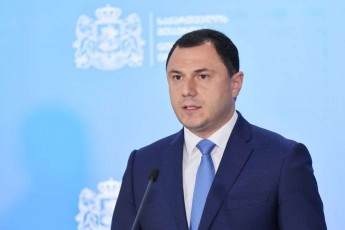 giorgi-amilaxvari-moTminebiT-RirsebiT-nabij-nabij-ra-Tqma-unda-gamWvirvalobiT-Cven-aucileblad-vizeimebT-evrokavSiris-wevrobas-Zalian-male
