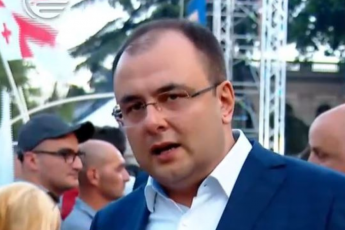 rati-bregaZe-qarTulma-ocnebam-2012-wels-batoni-biZina-ivaniSvilis-meTaurobiT-SeZlo-da-daamarcxa-reJimi-romelic-sistemurad-awamebda-adamianebs-yvelaze-tragikuli-isaa-rom-am-sistemam-ikadra-maT-Soris-adamianis-gaupatiureba