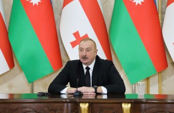 ilham-alievi---vloculobT-prezident-ibrahim-raisisa-da-misi-Tanmxlebi-delegaciisTvis-rogorc-mezobeli-megobari-da-moZme-qveyana-azerbaijani-mzadaa-yvelanairi-mxardaWerisTvis