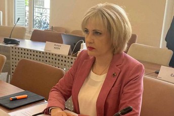 ursula-fon-der-laienma-ganacxada-rom-saSinao-demokratiebSi-ucxouri-Careva-problemad-iqca-da-amitom-evrokomisiam-daainicira-evrodireqtiva-gamWvirvalobis-Sesaxeb-Cvenc-swored-am-direqtivis-suliskveTeba-gamoviyeneT-Cveni-kanonis-safuZvlad