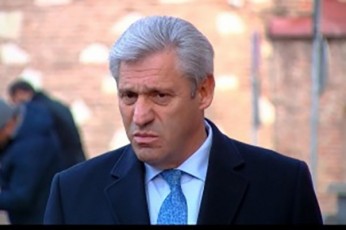 SoTa-xabareli-axla-mainc-xvdebiT-ramxela-sicrue-da-boroteba-mogaxvies-Tavs-sxva-qveynebis-agentebma-Zaladobis-winaaRmdeg-lozungebiT-saakaSvilis-agenturuli-xelisuflebis-dabrunebis-Sansebze-gabrZoles-mogatyues