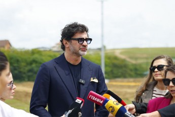 kaxa-kalaZe-mosalodnel-sanqciebze-rodesac-qveynis-interesi-dgas-pirvel-planze-sakuTari-Tavi-naklebad-sainteresoa