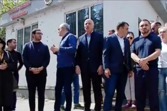 nacionaluri-moZraobis-liderebi-da-salome-zurabiSvili-xval-erTiani-platformis-Sesaxeb-memorandums-gamoaqveyneben---iqmneba-Tu-ara-erTiani-saarCevno-sia