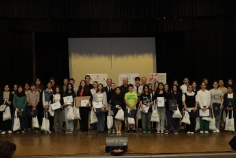 დავით ნარმანიამ ენერგეტიკის სასწავლო ცენტრის პროექტში გამარჯვებული სკოლის მოსწავლეები დააჯილდოვა