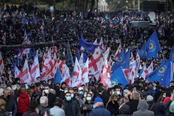 Responsible-Statecraft-miuxedavad-qarTuli-ocnebis-mTavrobaze-Tavdasxmebisa-imis-gamo-rom-kievs-ar-SeuerTda-antimoskovuri-poziciis-miRebaSi-mTavrobam-warmatebiT-daicva-qveynis-suvereniteti