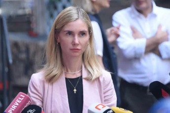 Tina-bokuCava-evrosabWos-saparlamento-asambleidan-ivaniSvilis-delegaciis-wevrebis-mimarT-amoqmeddeba-sanqciebi-romlebic-maT-komitetebSi-wevrobis-an-monawileobis-uflebas-ukrZalavs
