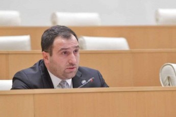 irakli-kircxalia-evrokavSiris-gadawyvetilebaze-ramdenime-Tvis-win-daiwyo-am-Temis-irgvliv-musireba-da-Cven-maSin-gavakeTeT-gancxadebebi-rom-im-dros-iyo-erTgvari-reanimaciis-saSualeba-sruliad-ganulebuli-koleqtiuri-nacmoZraobis