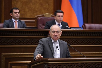 nikol-faSiniani-Cveni-TanamSromloba-efuZneba-strategias-rom-arsebuli-rTuli-geopolitikuri-fonis-miuxedavad-aqcenti-gakeTdes-mniSvnelovan-sakiTxebze