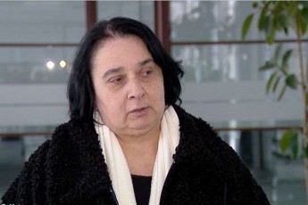 nana-kakabaZe-ratom-ar-udganan-saTaveSi-amxela-saprotesto-moZraobas-politikosebi---isini-xalxs-emalebian-vinaidan-maTi-reitingi-TviT-opoziciurad-ganwyobil-amomrCevlebSic-nulamdea-dasuli