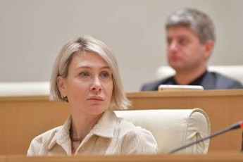 nino-wilosani-politikuri-partiebi-ar-unda-finansdebodnen-garedan-Tu-vinmes-treningis-an-seminaris-Catareba-surs-partias-unda-gaaCndes-amis-resursebi-an-unda-hqondes-sakmarisi-reitingi-rom-Semomwirvelebma-izrunon-am-treningebze